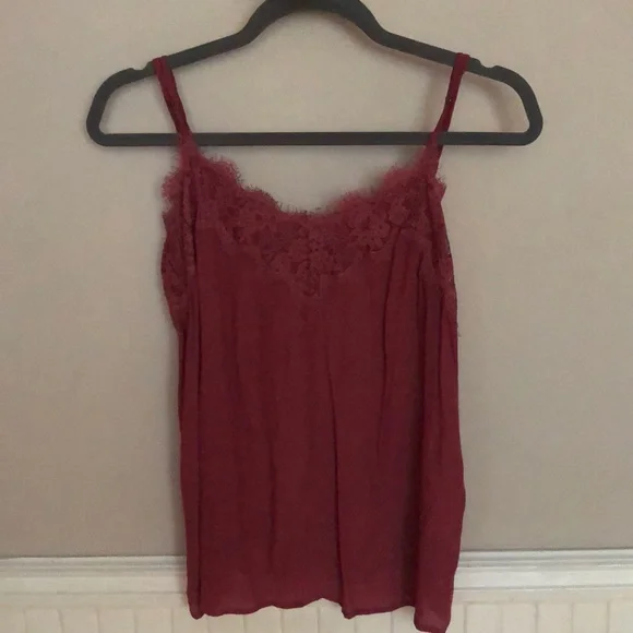 Pink lace cami - Picture 2 of 4